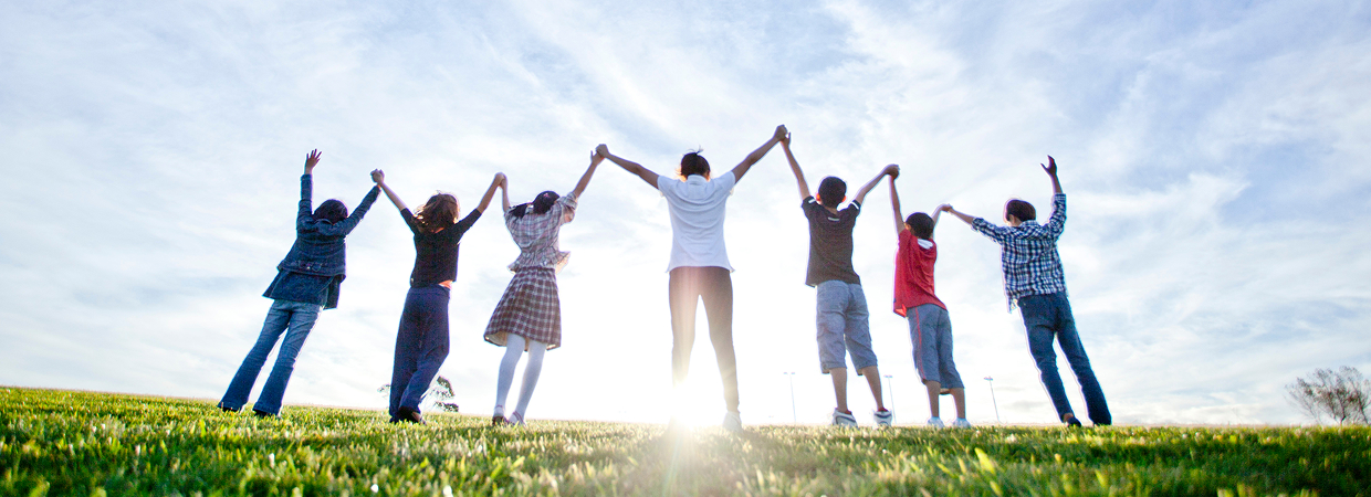 지역사회와 더불어 성장 관련 이미지
